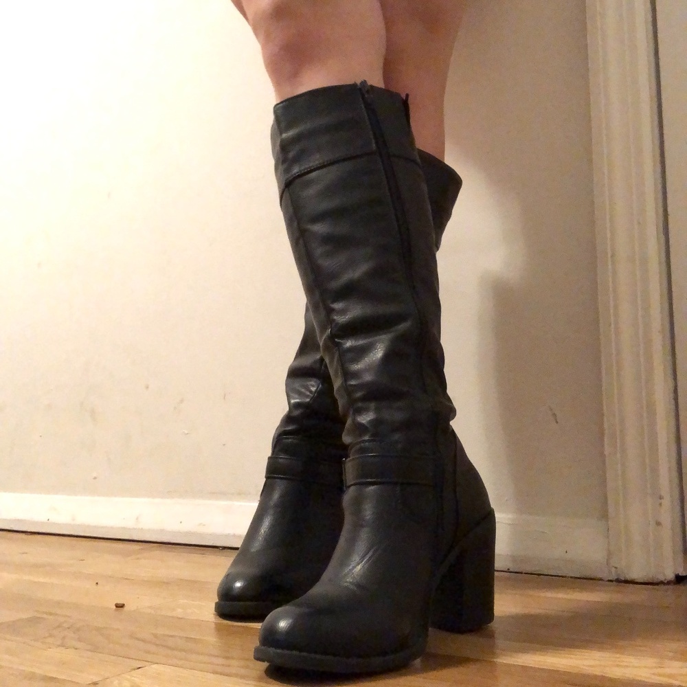 Black leather heeled boots